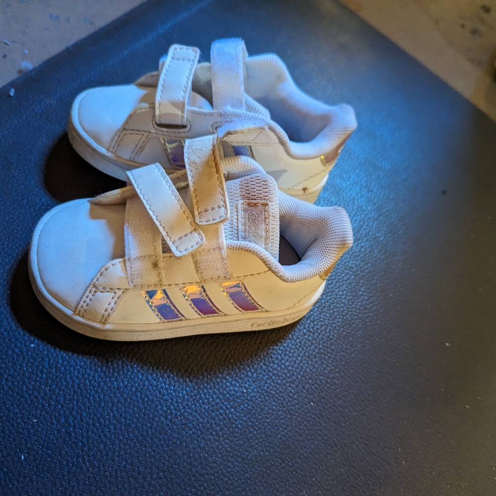 Adidas shell toes